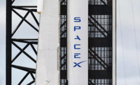 Reuters узнал о создании SpaceX сети спутников-шпионов для разведки США