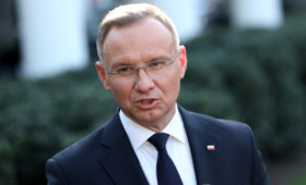 МИД Польши отказал президенту в праве обсуждать ядерное оружие