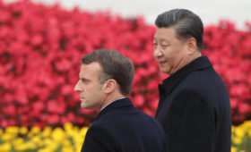 Reuters узнал «сентиментальный» план Макрона по давлению на Си Цзиньпина
