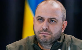 «Цензор.нет» узнал о возможной смене главы Минобороны Украины