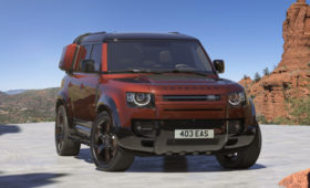Обновлённый Land Rover Defender: более мощный дизель и спецверсия Sedona Edition