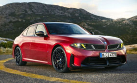 «Трешка» BMW восьмого поколения: 6 цилиндров в строю!