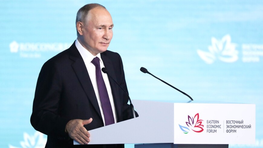 Путин рассказал о строительстве в России автомагистралей до Тихого океана